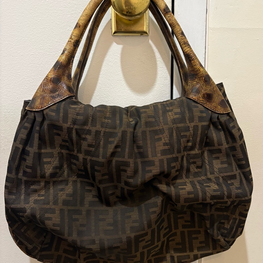 Fendi Brown Zucca Spy Bag VINTAGE AND RARE 💯 Authentic - Picture 2 of 12